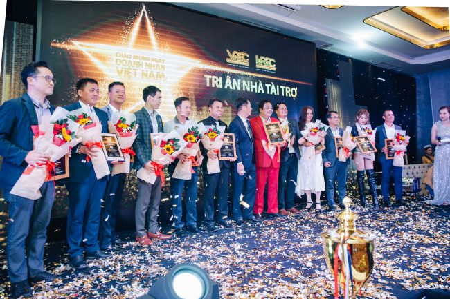 Tri ân nhà tài trợ Kim cương, Vàng, Bạc